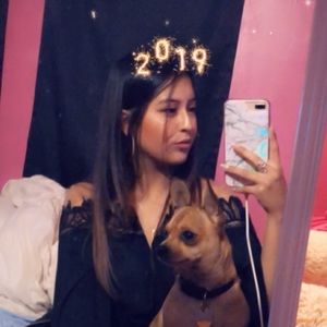 Meet your Posher, Mikaela